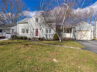 94 Alfonso Dr, Rochester, NY 14626