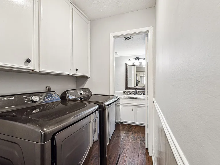 3013 Bee Cave Dr — Photo 10