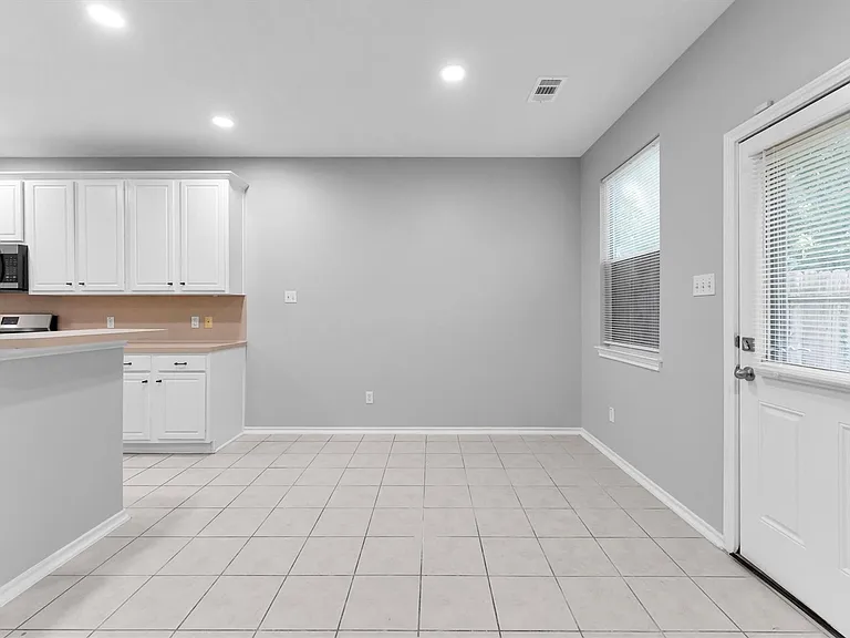 16007 Sandy Path Ln — Photo 19