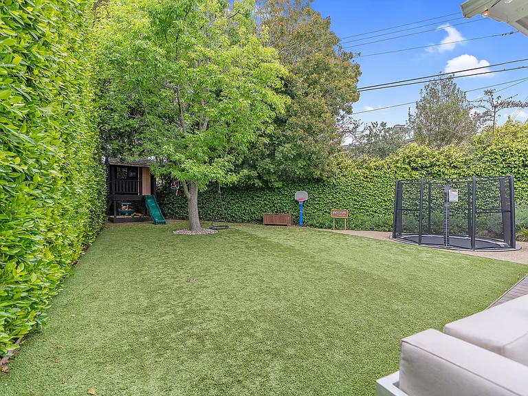 3216 Rosewood Ave — Photo 14