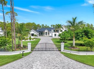 6677 Hunters Rd, Naples, FL 34109