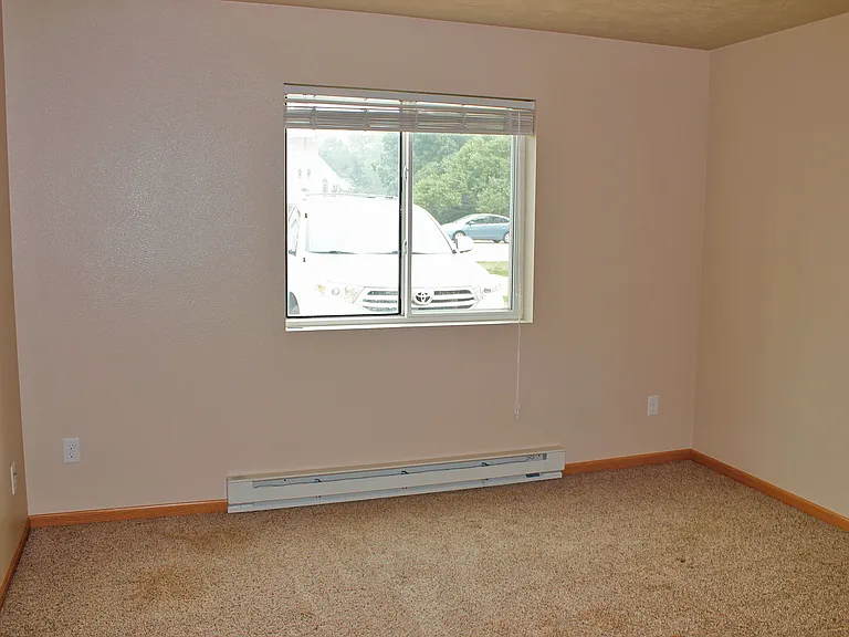 North Prairie Apartments — Photo 3