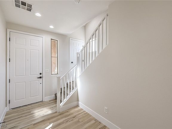 4th image of 10004 Bonterra Ave