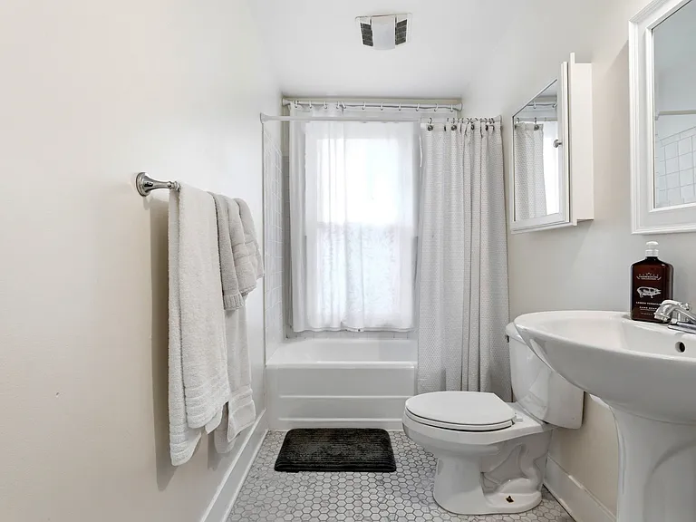 5 Osgood Pl #C — Photo 16