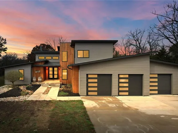 15314 S Smart Rd E, Greenwood, MO 64034