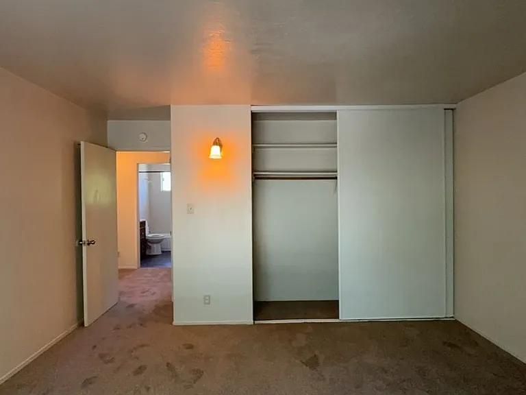 3001 Lakeshore Blvd — Photo 11