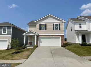 103 Charing Cross Dr, Stephens City, VA 22655