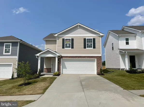 103 Charing Cross Dr, Stephens City, VA 22655