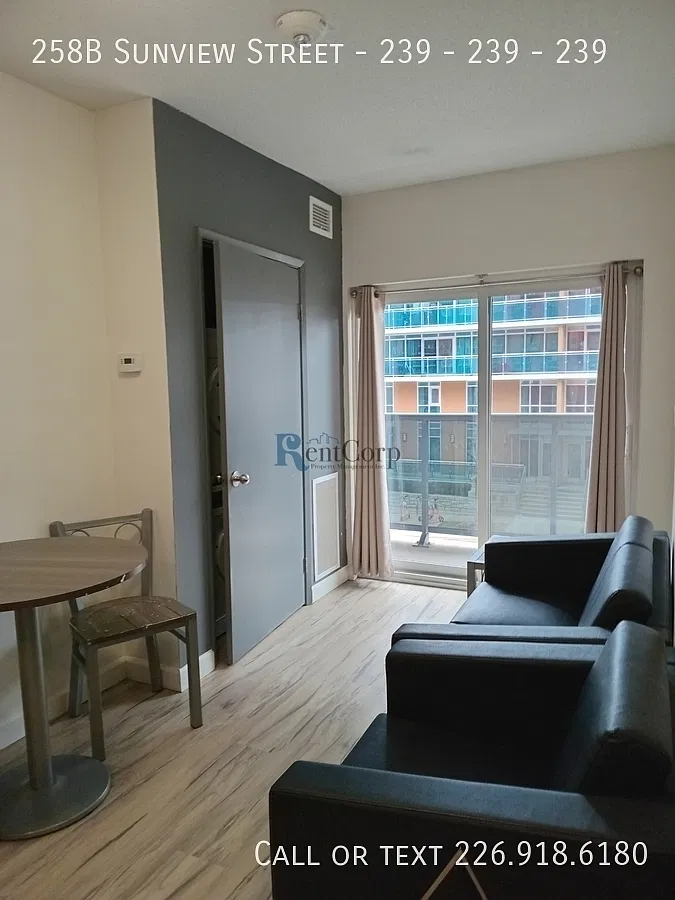 2 bed, 1.0 bath, 534 sqft, $1,800 — Photo 2