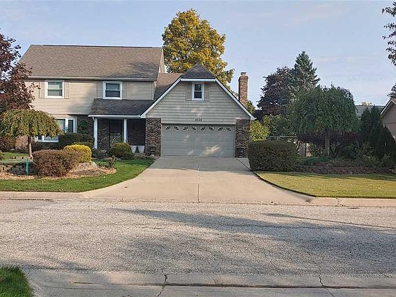 3rd image of 3538 Hickory Ln
