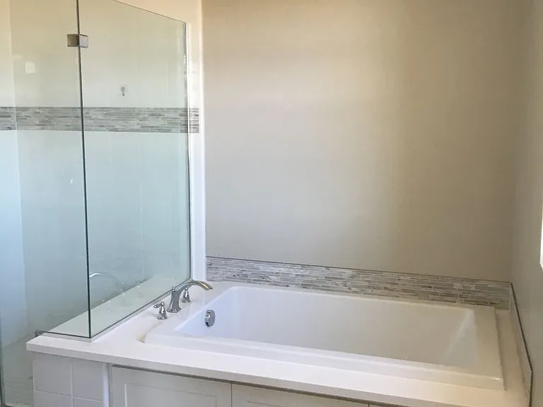 16353 Veridian Cir — Photo 10