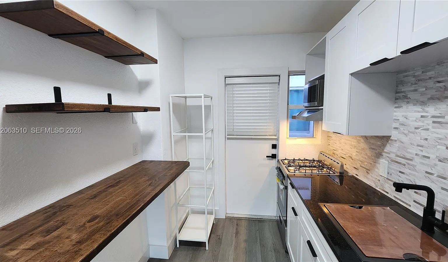 The Lofts At Harding Cond — Photo 1