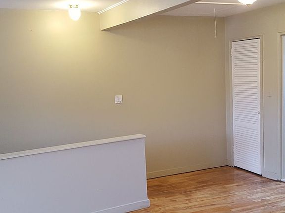 5th image of 11034 63rd Ave #2