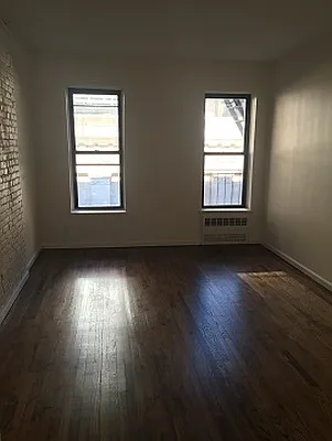 Rented by Eric Goodman Realty Corp | media 19