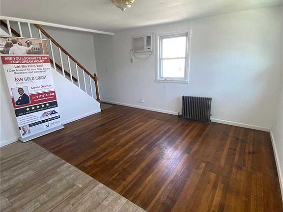 5th image of 69 Grand St
