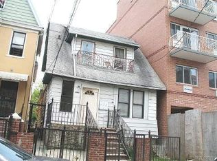 11114 38th Ave, Corona, NY 11368