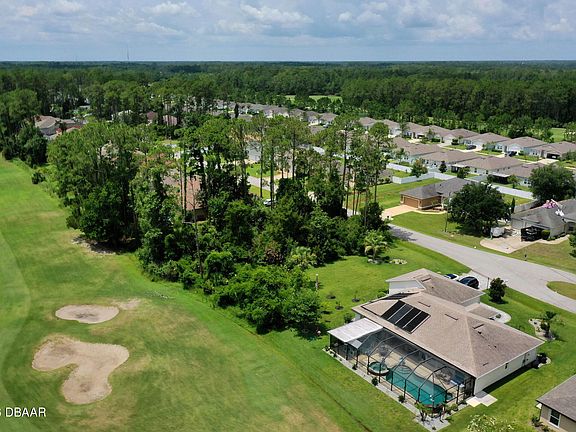 4th image of 93 Edward Dr