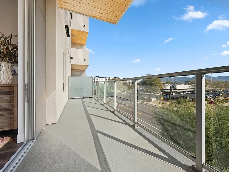Broadstone Scottsdale Quarter — Photo 13