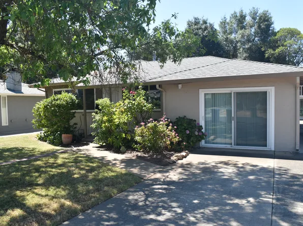 9158 Locust St #A, Elk Grove, CA 95624