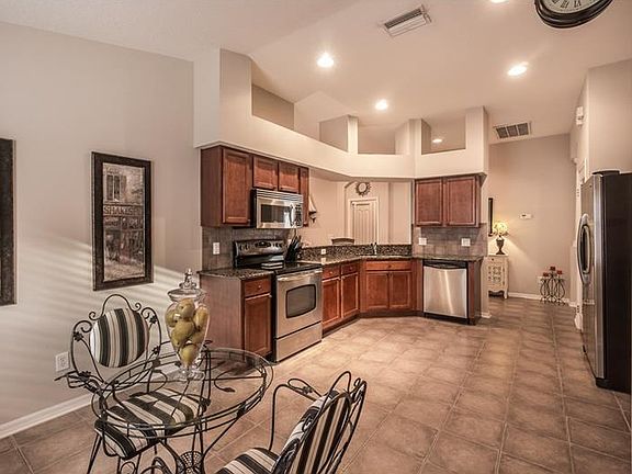 4th image of 21823 Waverly Shores Ln