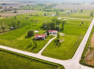 22706 S Valley Rd, Pleasant Hill, MO 64080