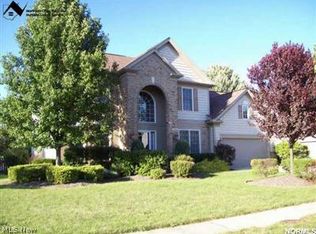 17802 Lyon Ln, Strongsville, OH
