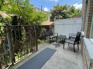 720A Leonard St #3, Brooklyn, NY 11222