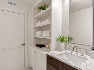 421 Saratoga St #4, Boston, MA 02128