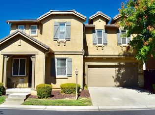 5 Beachcomber Pl, Sacramento, CA