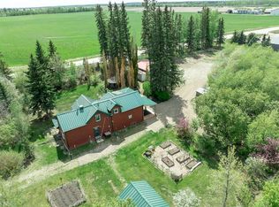 2 West Ave #2000, Dickson, AB T4G0K8