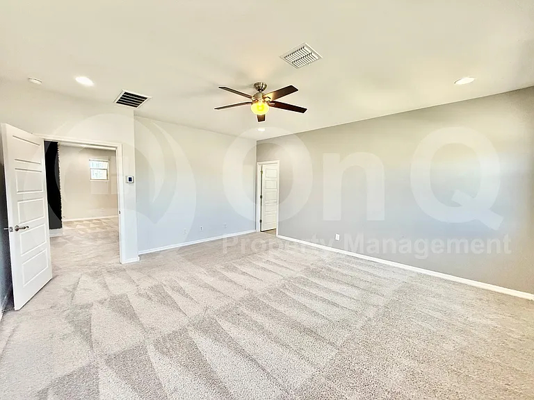 1312 E Gemini Pl — Photo 18