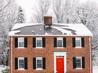 661 Bernardston Rd, Greenfield, MA 01301