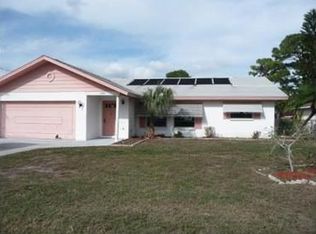 1582 Overbrook Rd, Englewood, FL 34223