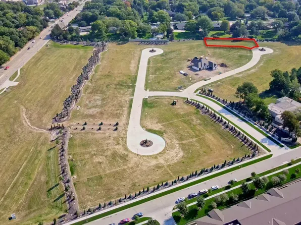 2352 Summertime Ct, Lincoln, NE 68512