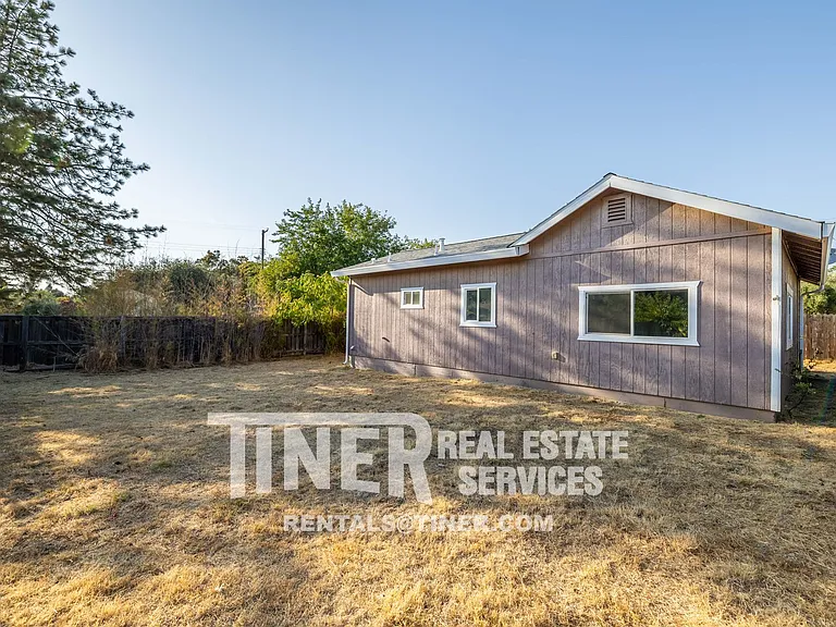9304 Orangevale Ave — Photo 4