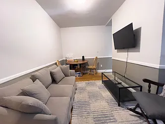 Rented by Denise Rosenblum, LREB