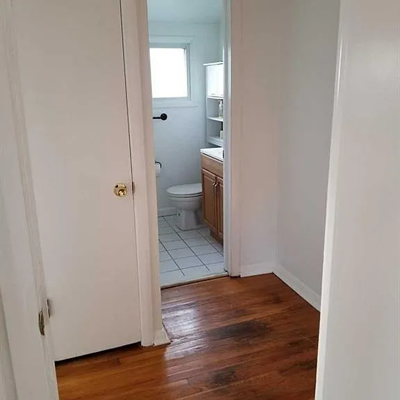 237 Bradley Ave — Photo 16