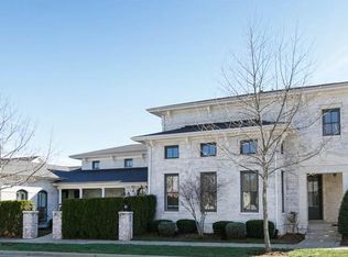9401 Featherbell Blvd, Prospect, KY 40059