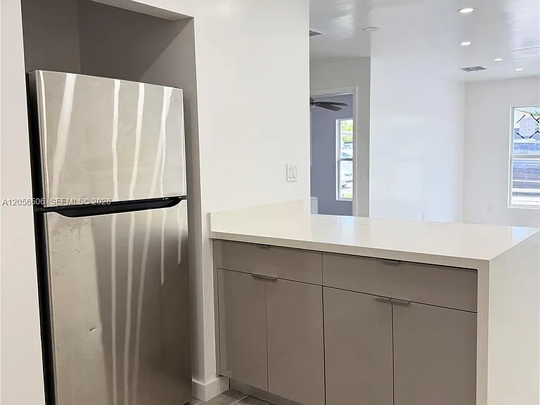 6131 Coral Way — Photo 2