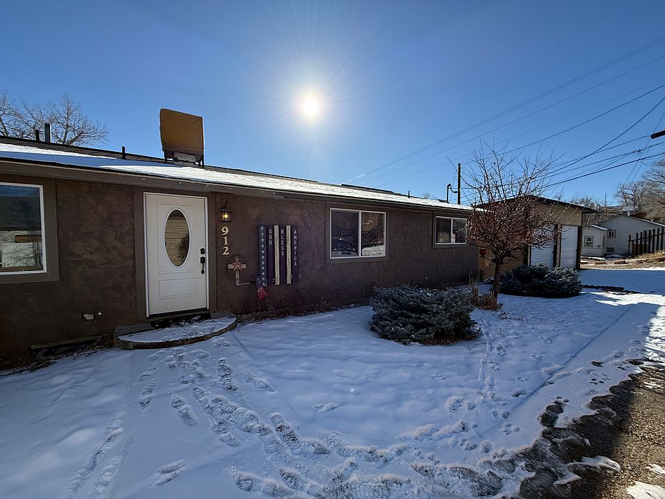 1st image of 912 Yampa Ave