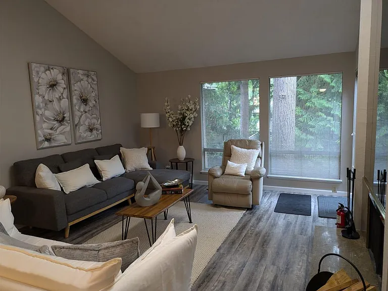 19115 Ballinger Way NE #203 — Photo 47