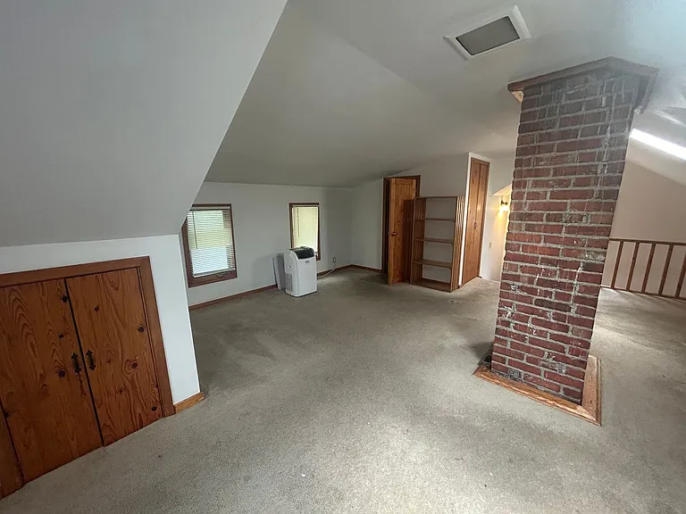 407 Frank St — Photo 26