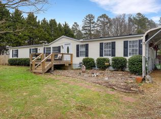 716 N Glassy Mountain Rd, Pickens, SC 29671