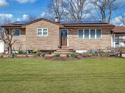 51 Sammis Avenue, Deer Park, NY, 11729