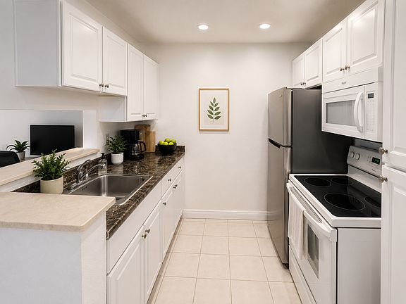 2nd image of 10760 N Kendall Dr APT I5