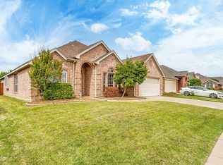 4504 Chesapeake Bay Dr, Fort Worth, TX 76123