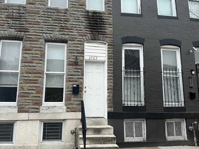 2585 W Fayette St — Photo 1