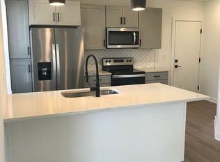 1400 Hamlet St, Columbus, OH 43201
