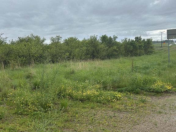 4th image of Xxxx 280th St