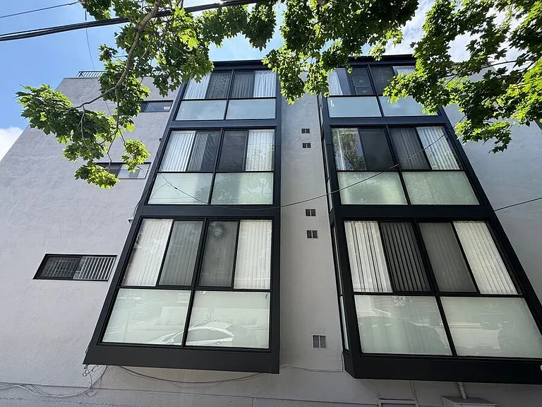 2330 Warring St #131 — Photo 12